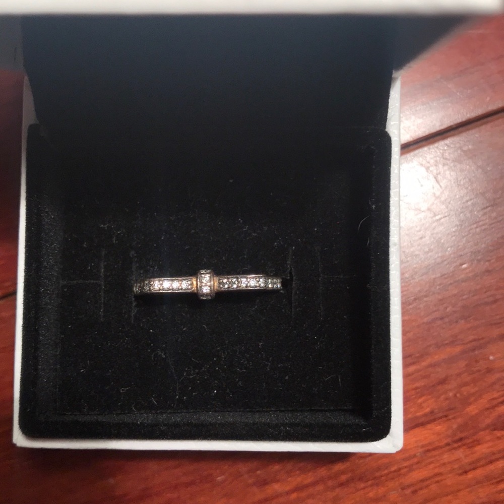 Pandora Bow Ring